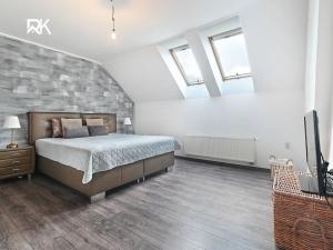 Prodej rodinného domu, Kolín, K Ovčárům, 236 m2