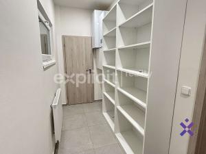 Pronájem bytu 2+kk, Bzenec, náměstí Svobody, 45 m2