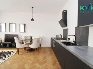 Pronájem bytu 1+kk, Karlovy Vary, Sadová, 49 m2