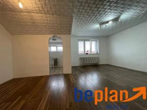 Prodej bytu 3+kk, Ostrov, Klínovecká, 77 m2