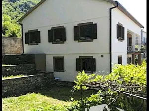 Prodej rodinného domu, Dobrota, Černá Hora, 290 m2