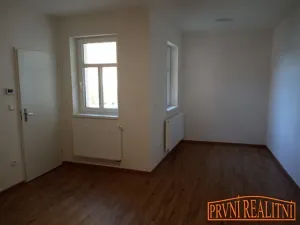 Pronájem bytu 1+kk, Uherský Brod, Komenského, 28 m2