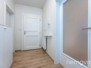 Pronájem bytu 2+kk, Praha - Holešovice, Bubenská, 84 m2