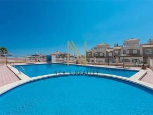 Prodej bytu 3+1, Torrevieja, Španělsko, 54 m2