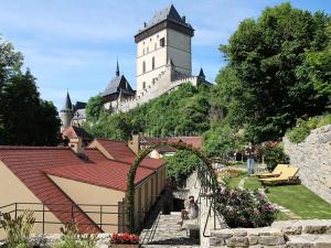 Prodej rodinného domu, Karlštejn, 287 m2