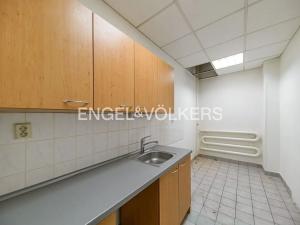 Pronájem obchodního prostoru, Praha - Michle, Budějovická, 300 m2