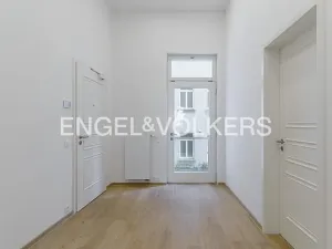 Pronájem bytu 3+kk, Praha - Nové Město, Jungmannova, 102 m2