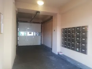 Pronájem bytu 1+kk, Praha - Holešovice, Malá Plynární, 29 m2