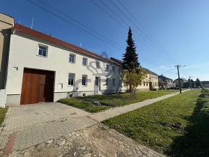 Pronájem bytu 2+kk, Rostěnice-Zvonovice, 68 m2