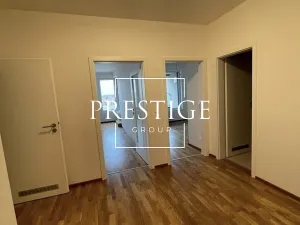 Pronájem bytu 2+kk, Praha - Vysočany, Pechmanových, 60 m2