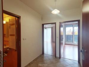 Pronájem bytu 2+kk, Praha - Prosek, Zubrnická, 57 m2