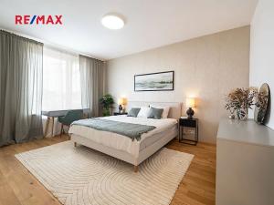 Prodej bytu 3+kk, Praha - Radlice, U Komína, 75 m2