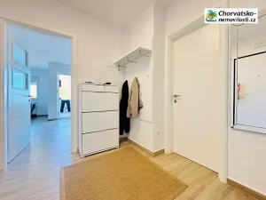 Prodej bytu 3+1, Novalja, Chorvatsko, 60 m2