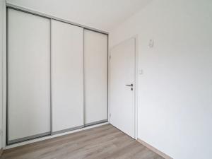 Pronájem bytu 2+kk, Praha - Hloubětín, 31 m2