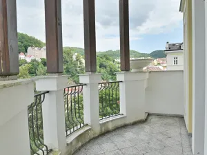 Prodej bytu 6+kk a větší, Karlovy Vary, Zámecký vrch, 225 m2