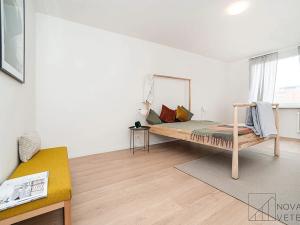 Prodej bytu 4+kk, Praha - Bohnice, Feřtekova, 74 m2