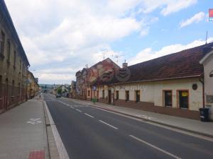 Pronájem restaurace, Dvůr Králové nad Labem, Heydukova, 130 m2