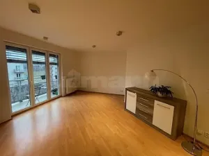 Pronájem bytu 2+kk, Praha - Záběhlice, Kamelova, 62 m2