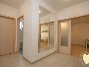 Prodej bytu 3+kk, Praha - Vysočany, Na Harfě, 90 m2