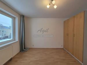 Pronájem bytu 2+kk, Mokrá-Horákov, 51 m2