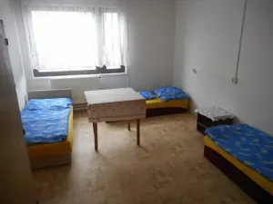 Pronájem pokoje, Kolín, K Raškovci, 35 m2