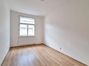 Pronájem bytu 2+1, Praha - Bubeneč, U zeměpisného ústavu, 46 m2