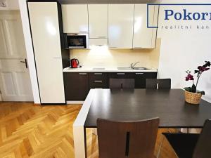 Pronájem bytu 2+kk, Praha - Nové Město, Hálkova, 52 m2