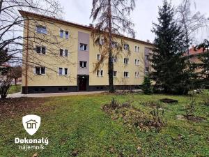 Pronájem bytu 2+1, Kralupy nad Vltavou, třída Legií, 50 m2