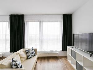 Pronájem bytu 1+kk, Beroun, Na Veselou, 50 m2