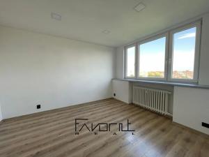 Prodej bytu 3+kk, Ostrava, Varenská, 64 m2