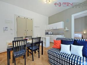 Pronájem bytu 2+kk, Praha - Nové Město, Řeznická, 44 m2