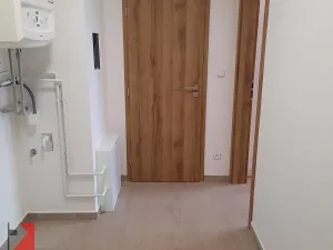 Pronájem bytu 2+kk, Kralupy nad Vltavou, Souběžná, 43 m2