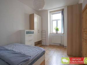 Pronájem bytu 2+kk, Praha - Holešovice, U Uranie, 36 m2