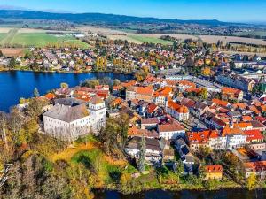 Prodej bytu 2+kk, Rožmitál pod Třemšínem, Komenského, 70 m2