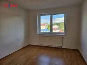 Pronájem bytu 2+kk, Český Těšín, Tovární, 70 m2