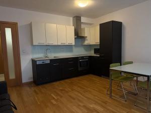 Pronájem bytu 3+kk, Praha - Vinohrady, Italská, 90 m2