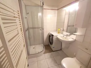 Pronájem bytu 2+kk, Praha - Krč, Dolnokrčská, 50 m2