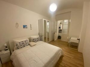 Pronájem bytu 2+kk, Praha - Vinohrady, Škrétova, 54 m2