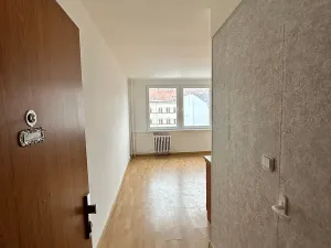 Pronájem bytu 1+kk, Děčín, Řetězová, 20 m2