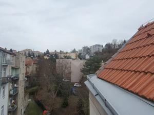 Pronájem bytu 2+kk, Praha - Podolí, Podolská, 72 m2