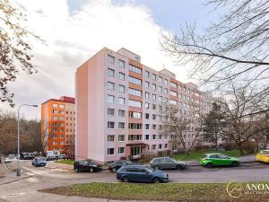 Prodej bytu 3+1, Praha - Modřany, Mádrova, 71 m2