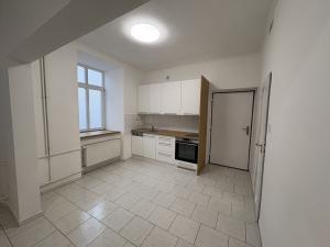 Pronájem bytu 2+kk, Jičín, Ruská, 47 m2