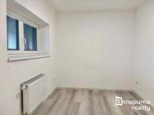 Pronájem bytu 2+kk, Ivančice, Na Brněnce, 29 m2