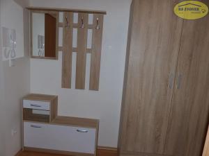 Pronájem bytu 1+kk, Kroměříž, Riegrovo náměstí, 38 m2