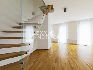 Prodej bytu 4+kk, Praha - Bubeneč, Rooseveltova, 145 m2