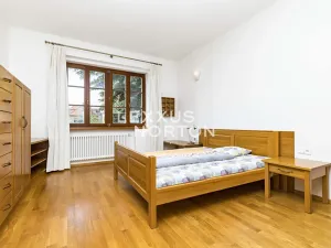 Pronájem vily, Praha - Smíchov, U Malvazinky, 490 m2