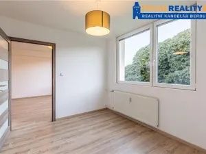 Pronájem bytu 2+kk, Beroun, Na Klášteře, 41 m2