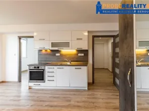 Pronájem bytu 2+kk, Beroun, Na Klášteře, 41 m2