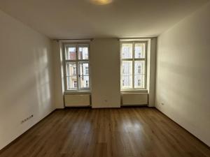 Pronájem bytu 2+kk, Praha - Vinohrady, Rumunská, 56 m2