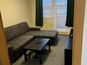 Pronájem bytu 2+kk, Milovice, Topolová, 42 m2